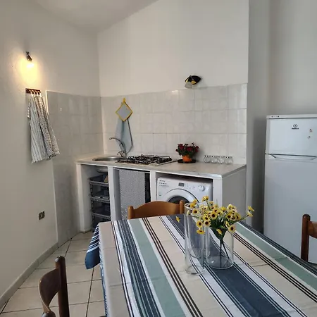 Il Nido 1 Di San Pietro Apartment *